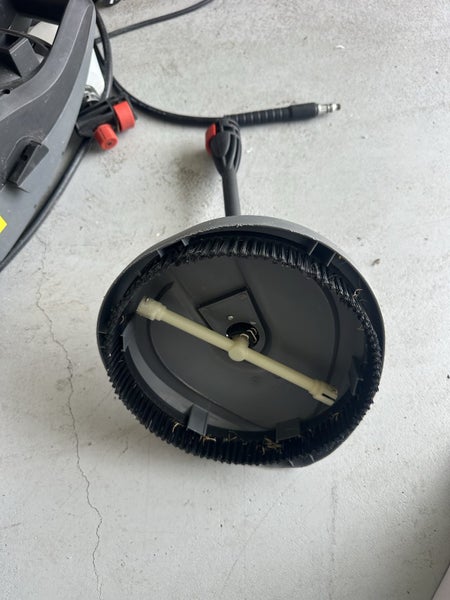 Ozito water blaster PWE1300 Carousel 4