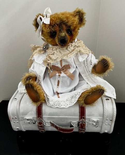 TEDDY BEAR - HANDMADE IN AMERICA BY CATHY LYNN FORCINO Carousel 9