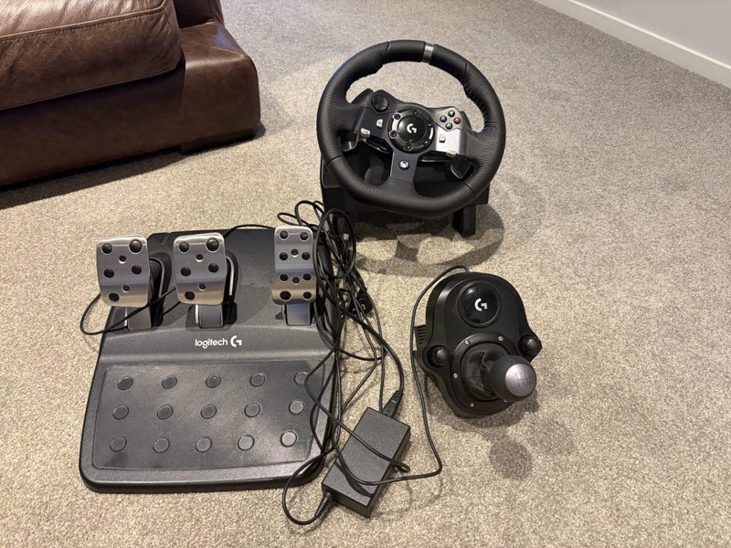 Logitech Xbox steering wheel pedals shifter Carousel 1