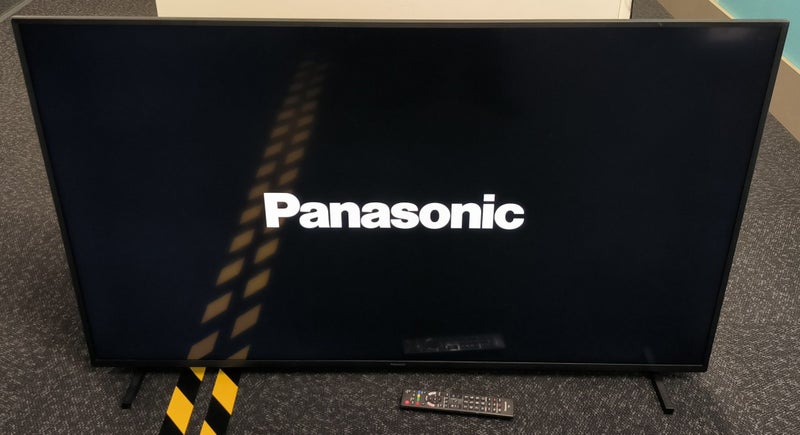 PANASONIC 58 INCH 4K SMART TV**A2147279-1 Carousel 1