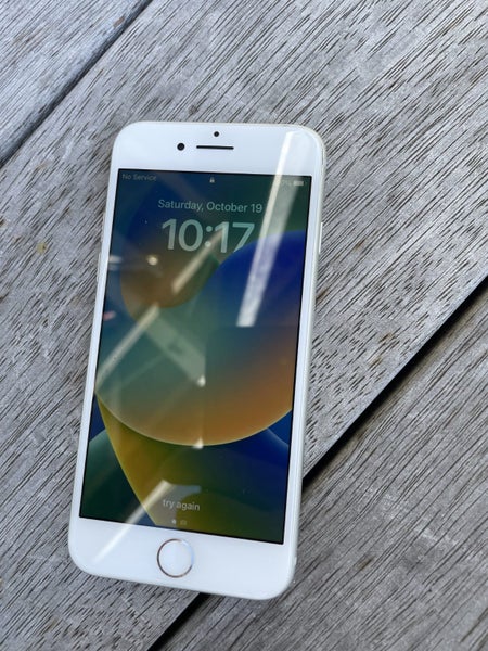 iPhone 8 64GB64494610721922110