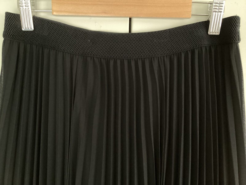 Madly Sweetly Pleated Skirt Carousel 2