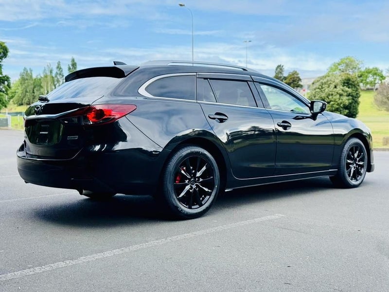 2013 Mazda Atenza 20S SPORTS WAGON !! BLACK OUT...64330571908609111
