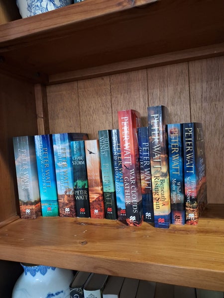 Peter Watt - set of 12 books in the Duffy/ Mackintosh series64330676735233110