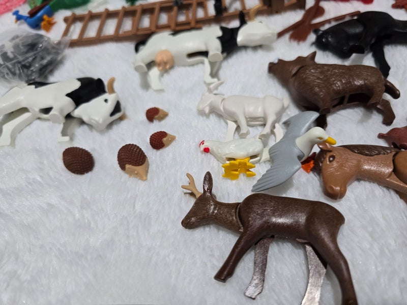 Playmobil Zoo/Farmyard Sets - Bulk - As New Carousel 20