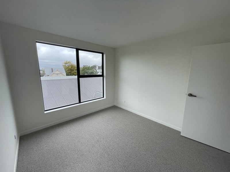 Epsom, 4 bedrooms64331218982530113