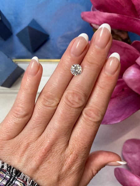 $1 RES ~ $2942 Retail * 2.04 Round Brilliant Diamond64331831985154112