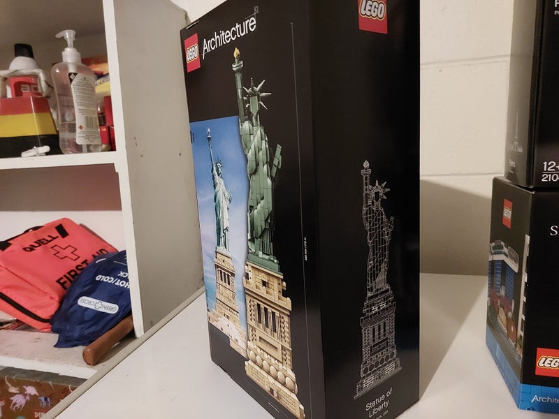 LEGO ARCHITECTURE- STATUE OF LIBERTY, SINGAPORE & PARIS (AfterPay Available)64332974199297114