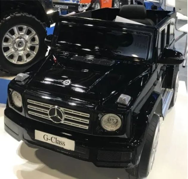 RIDE ON TOY CAR MERCEDES BENZ G500 WAGON 12V Carousel 2