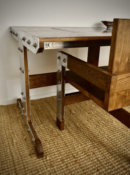 Aero Desk and chair by Studio Rene Jansen Carousel 2