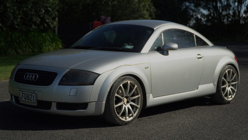 2002 Audi TT64337007935106110