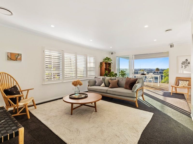 Takapuna, 5 bedrooms64337345899395112