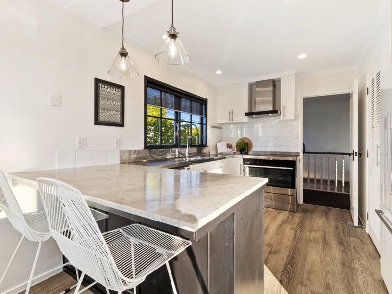 Takapuna, 5 bedrooms64337345899395114