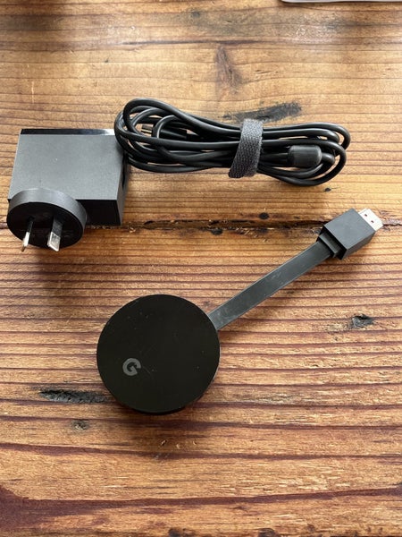 Chromecast Ultra 4K NC2-6A5-D Carousel 1