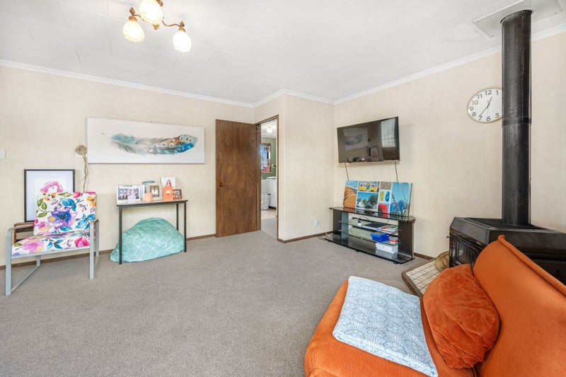 Great Location, Tidy Home64337818258306114