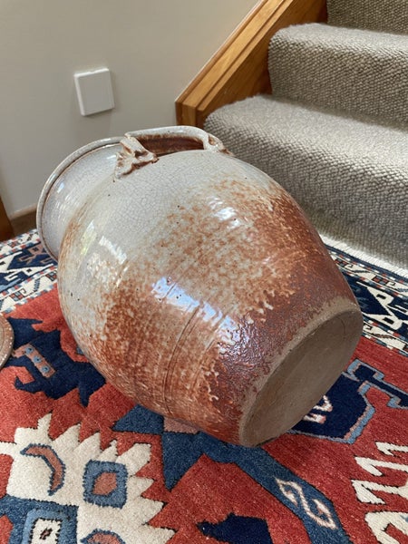 Pottery Urn Carousel 2