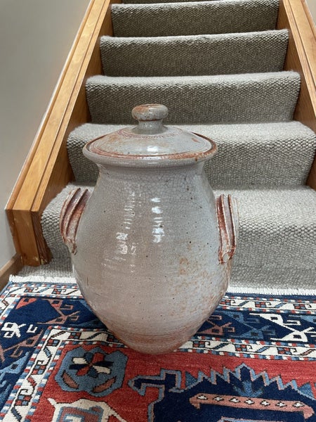 Pottery Urn Carousel 4