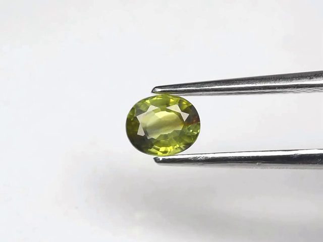 $1 RES * Buy Now $1,250.00 * 0.58ct UNHEATED Green Oval Sapphire Loose Gemstone64338890630785114