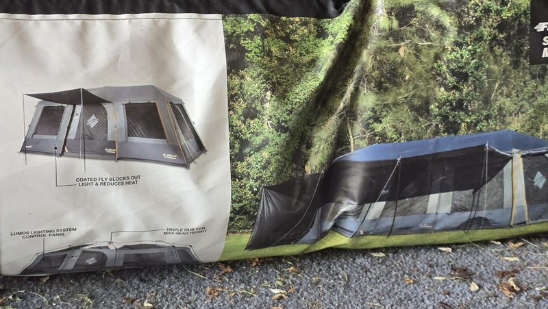 Oztrail Fast Frame BlockOut Lumos 3 Room 10P Tent64338905488769111