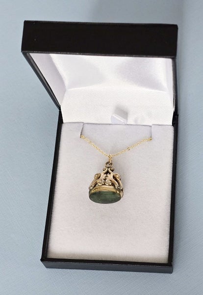 Victorian puti puti pounamu gold cased seal64383586543619112