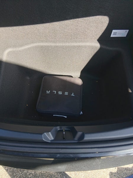 2022 Tesla Model 3 Rear Wheel Drive64339128782467112