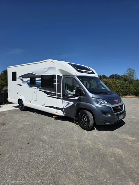 Swift Escape 68464339548173441111