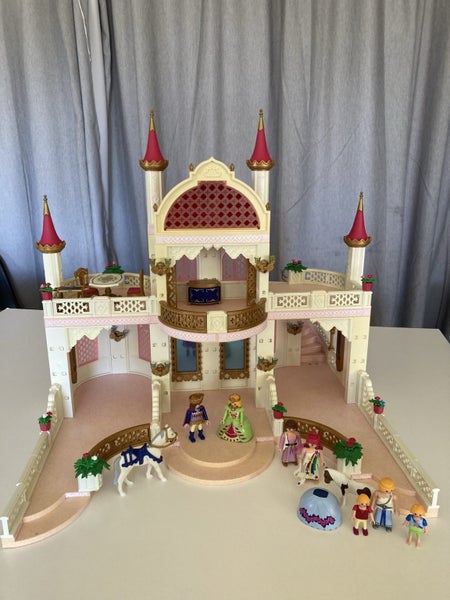 Epic Playmobil Castle Carousel 1