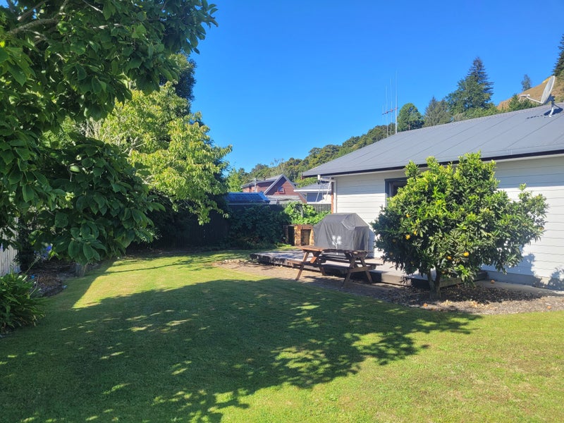 Wakefield, 3 bedrooms64340183256067110