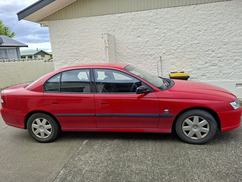 2005 Holden Commodore Exec64340258803842112
