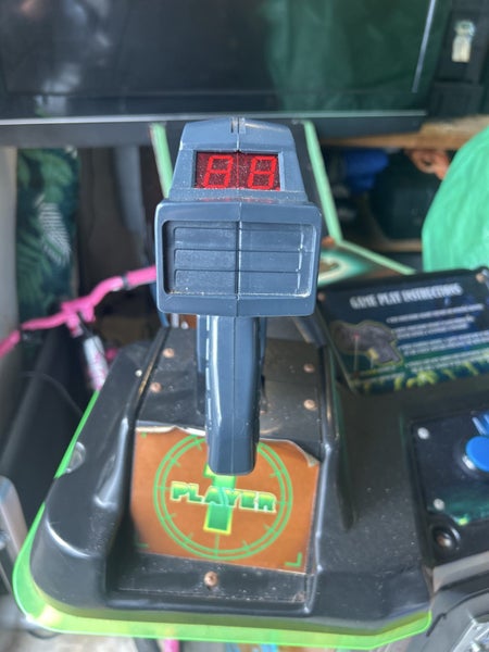 Alien extermination 2 player game Carousel 6