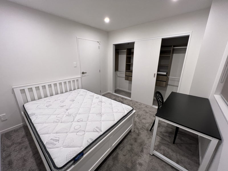 Flat Bush, 3 bedrooms64340787538947110