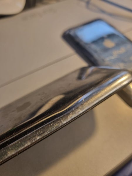 IPod Touch - Pair for Repair Carousel 3