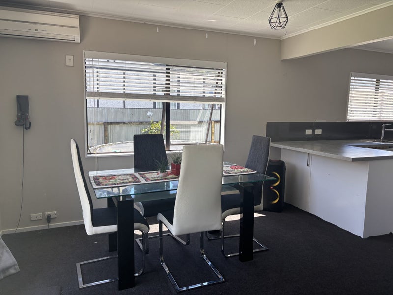 Enner Glynn, 2 bedrooms64341968636034112