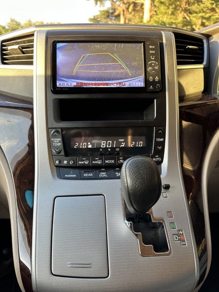 2012 Toyota Alphard64342373604995113