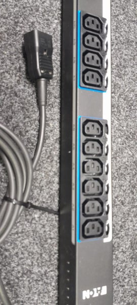 Eaton EBAB22 G3 Basic 24-Way PDU Carousel 2
