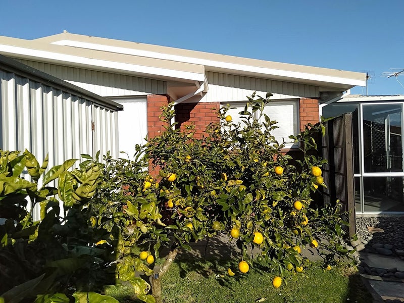 Welbourn, 2 bedrooms64347785855746113