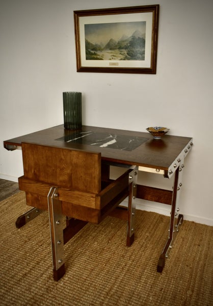 Aero Desk and chair by Studio Rene Jansen Carousel 1