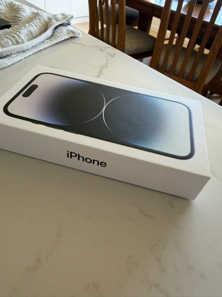 iPhone 14 Pro 25GB Black - Great Condition64459356245761110