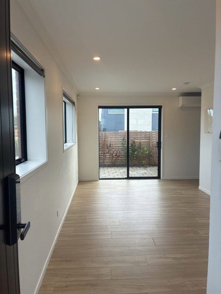 Papakura, 1 bedroom64538696792707110