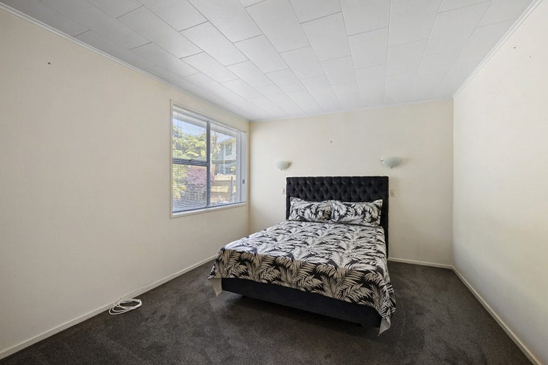 Merrilands, 2 bedrooms64348809411073114