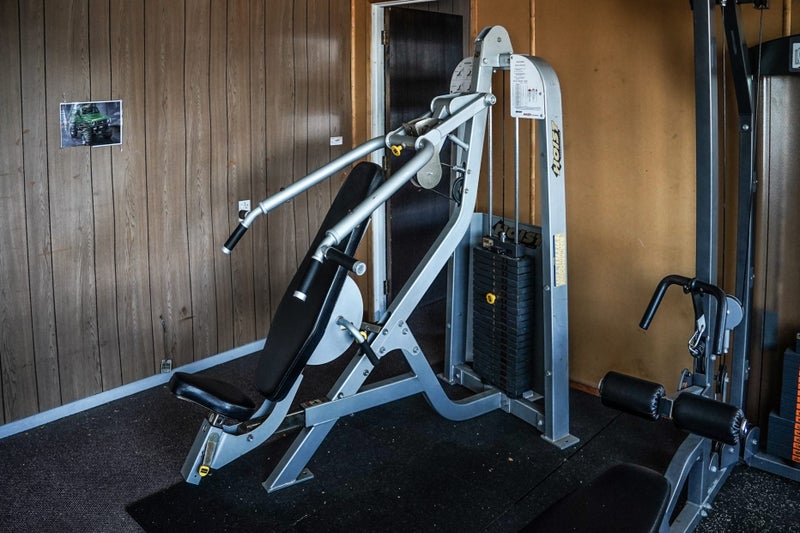 Complete Gym - 6 x Machines + Extras!64349102907011112