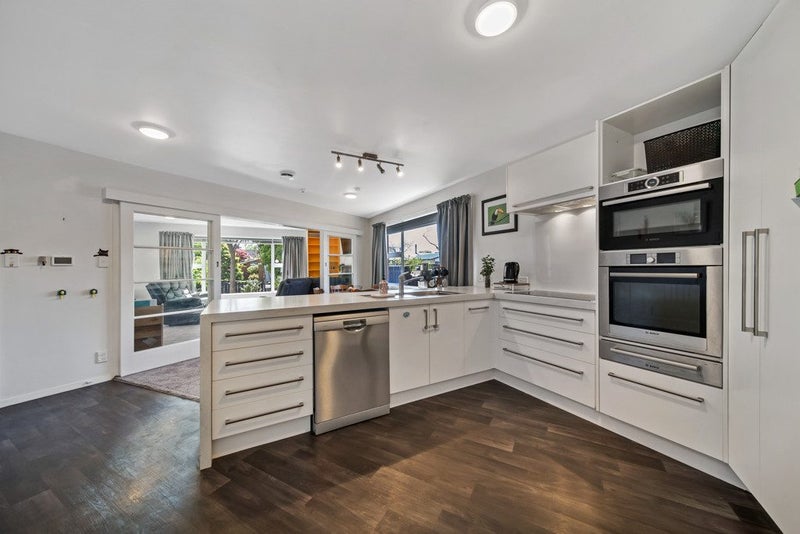 Large Section for Family living.64628475264259112