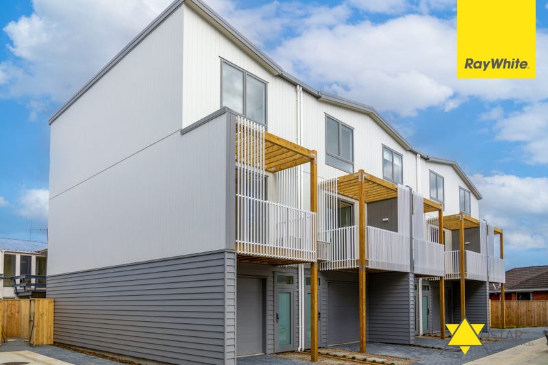 Te Atatu Peninsula, 3 bedrooms64541228532993110