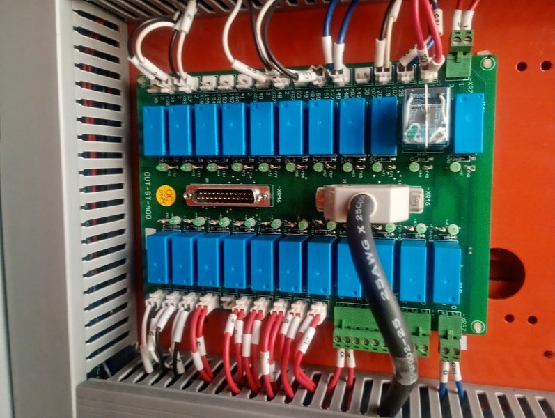 CNC Machining Center - Hartford VMC 102064436647251713114