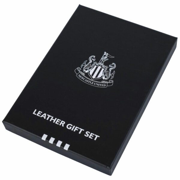 Newcastle United FC Leather Wallet, Fob & Pen Set Carousel 2