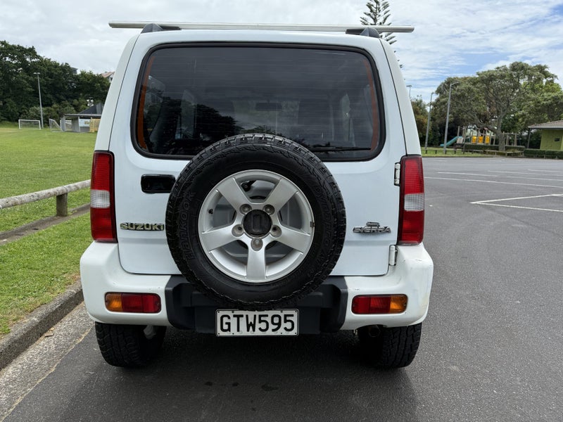 2013 Suzuki Jimny Sierra64527712295169114
