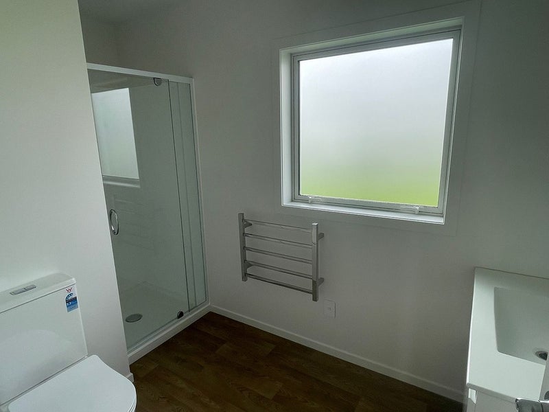 Mercer, 3 bedrooms64349930944515112