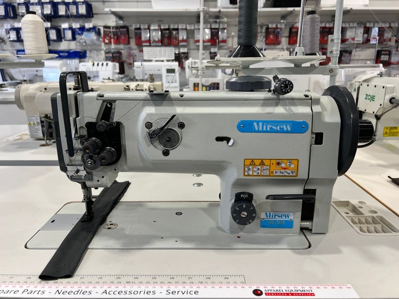 Walking Foot Machine with Safety Clutch - Side Load Bobbin. 1541S Carousel 1