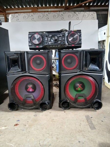 STEREO SOUND SYSTEM.64350358644993110