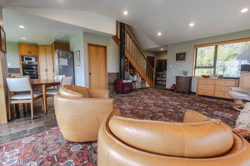 Two dwellings with spectacular views64350531549953111